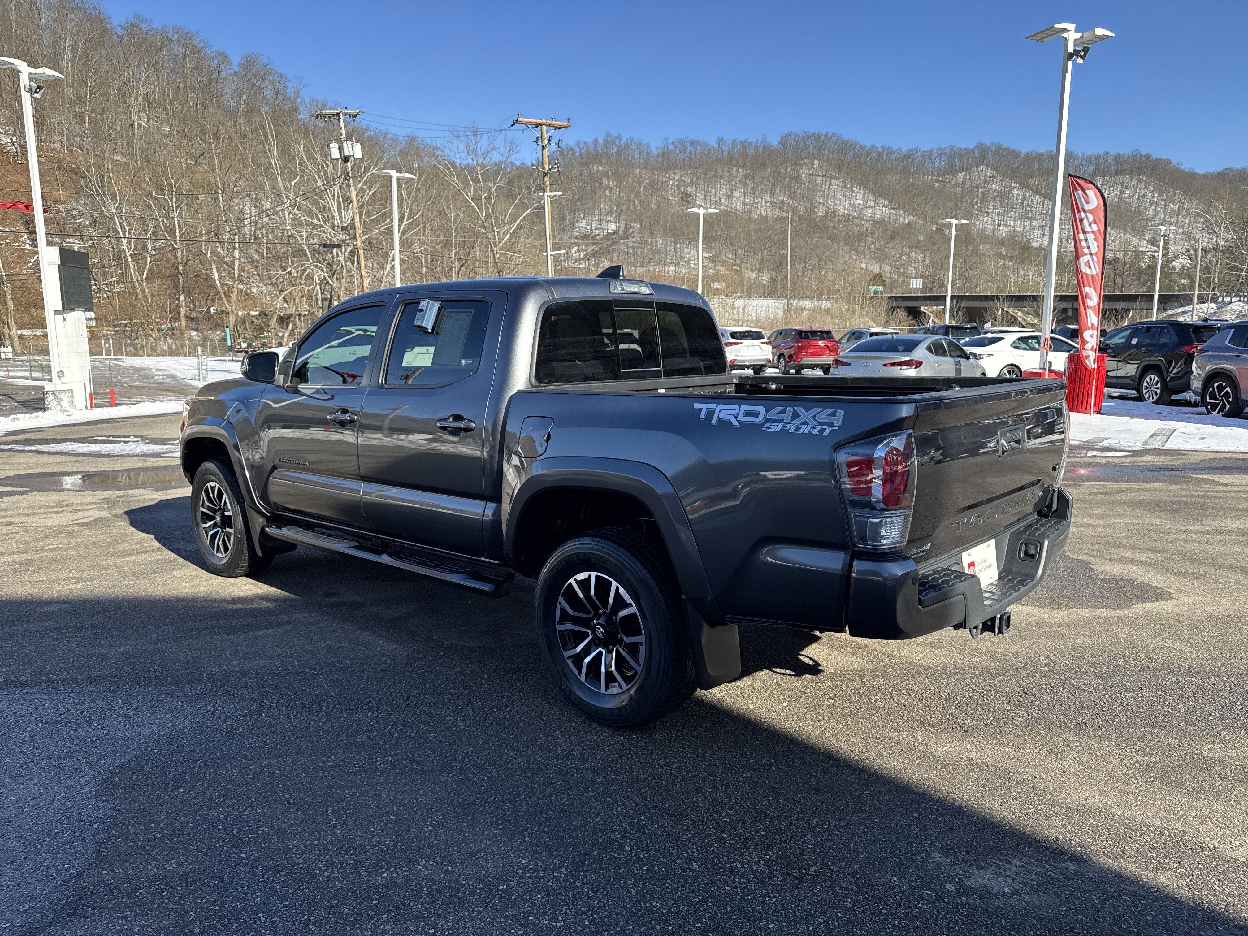 2021 Toyota Tacoma 4WD TRD Sport