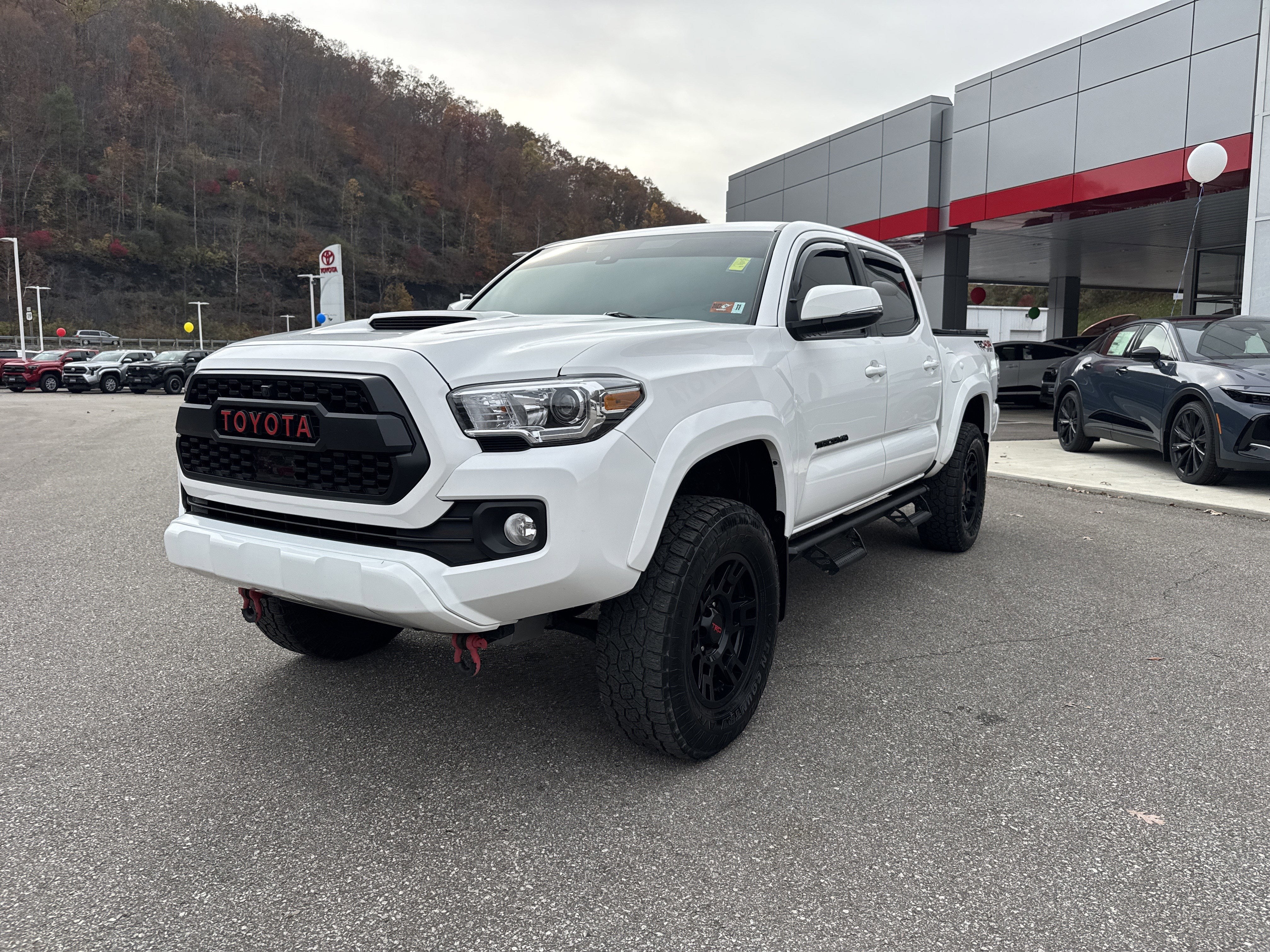 2023 Toyota Tacoma 4WD TRD Sport
