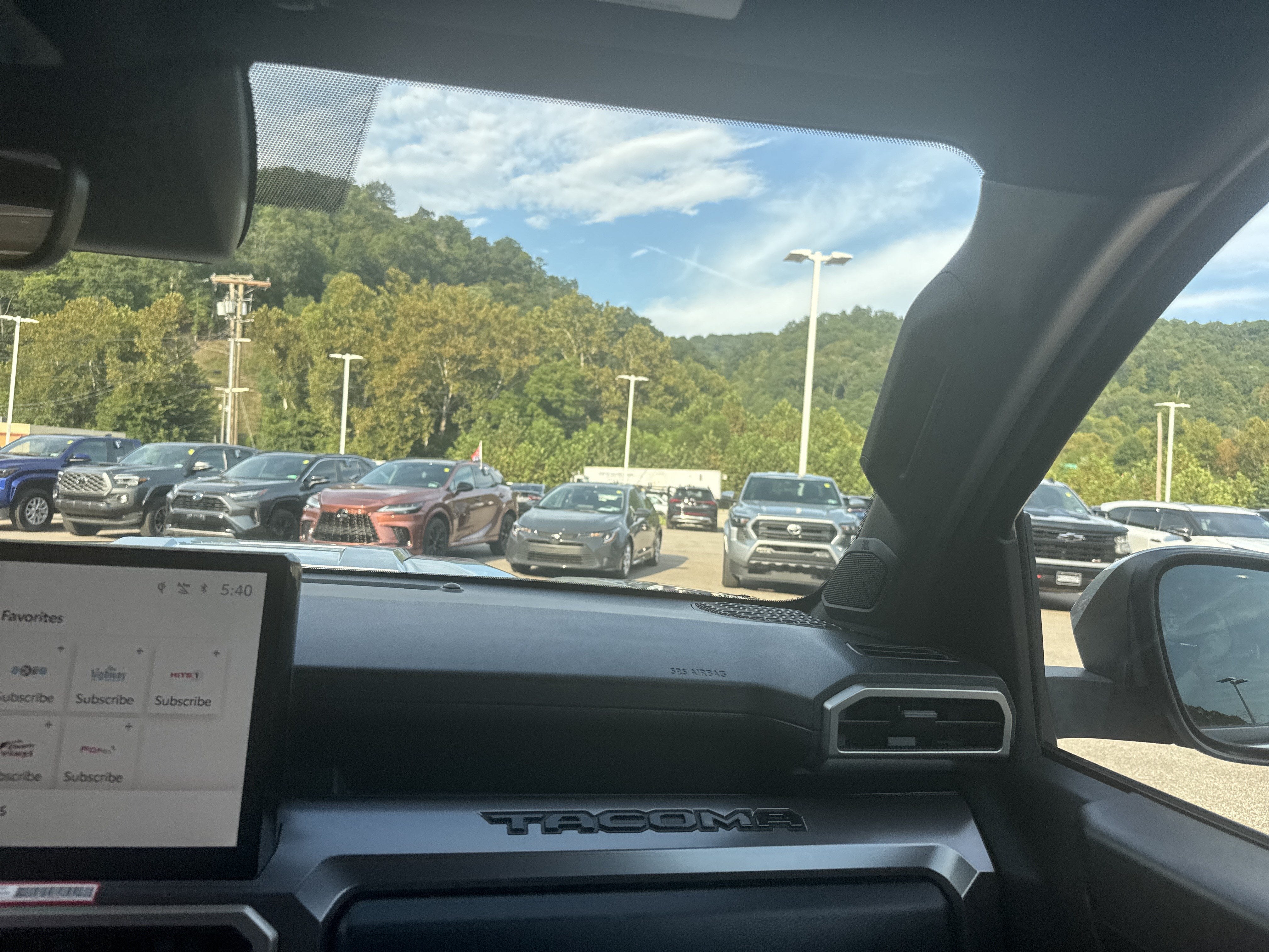 2024 Toyota Tacoma 4WD TRD Sport