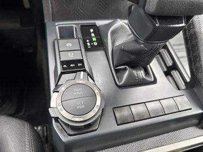 2024 Toyota Tacoma 4WD SR5