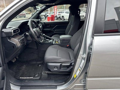 2024 Toyota Tacoma 4WD SR5