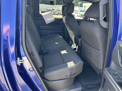 2025 Toyota Tacoma 4WD SR5