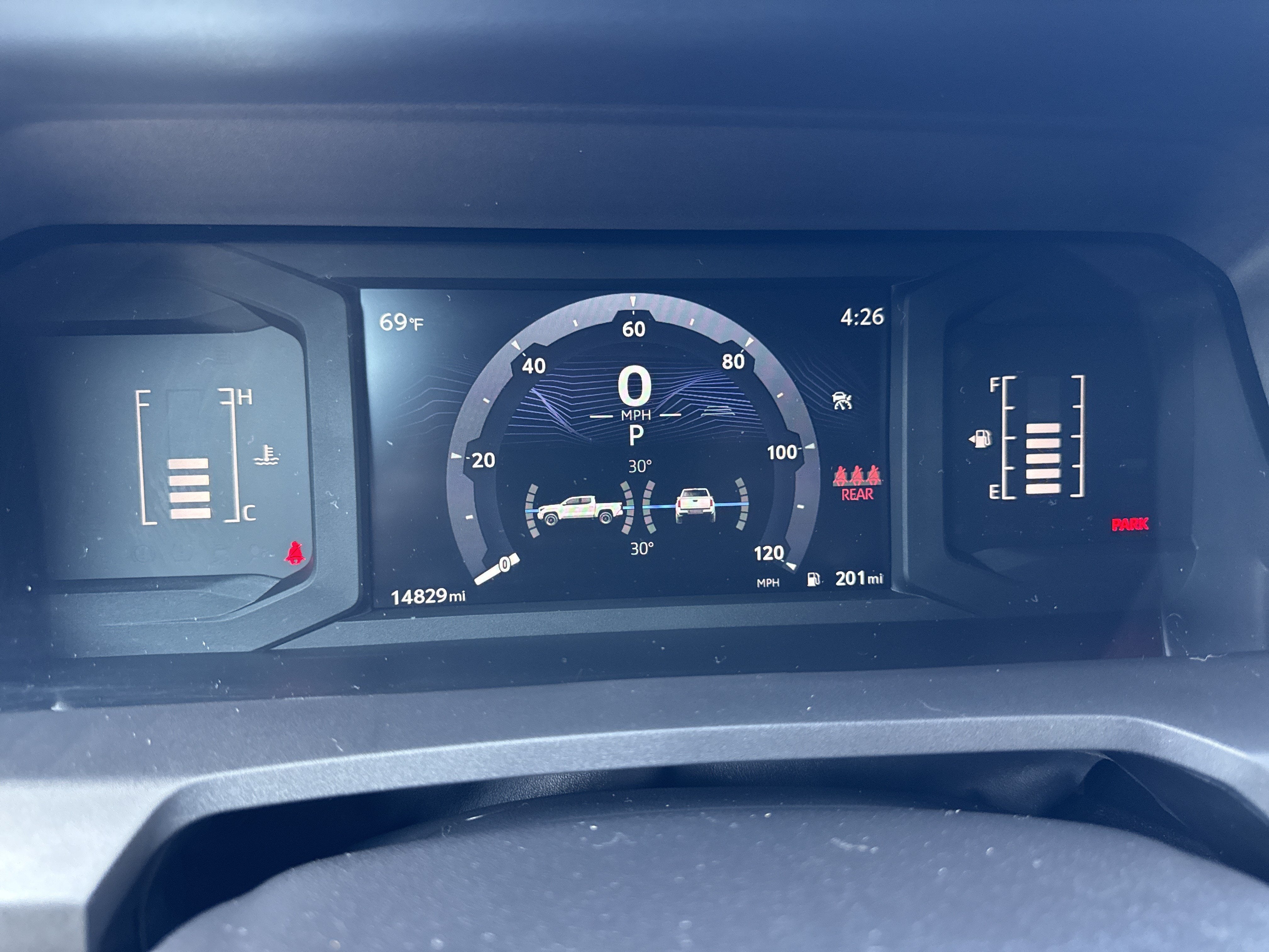 2025 Toyota Tacoma 4WD SR5