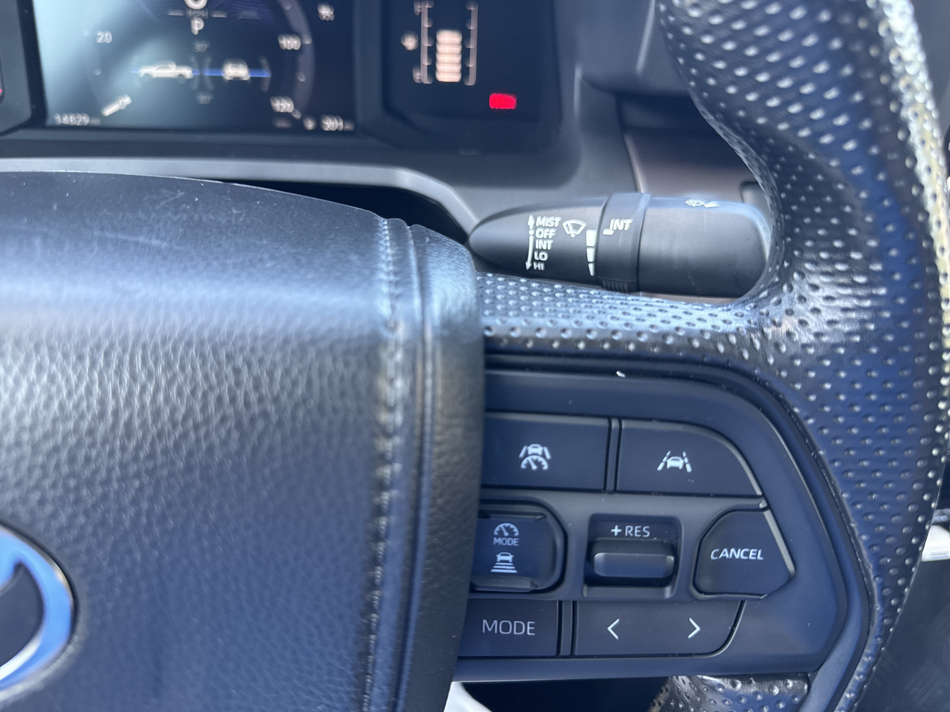 2025 Toyota Tacoma 4WD SR5