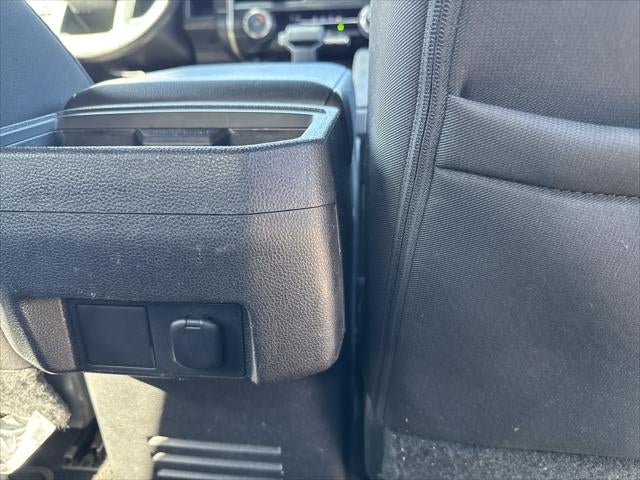 2025 Toyota Tacoma 4WD SR5