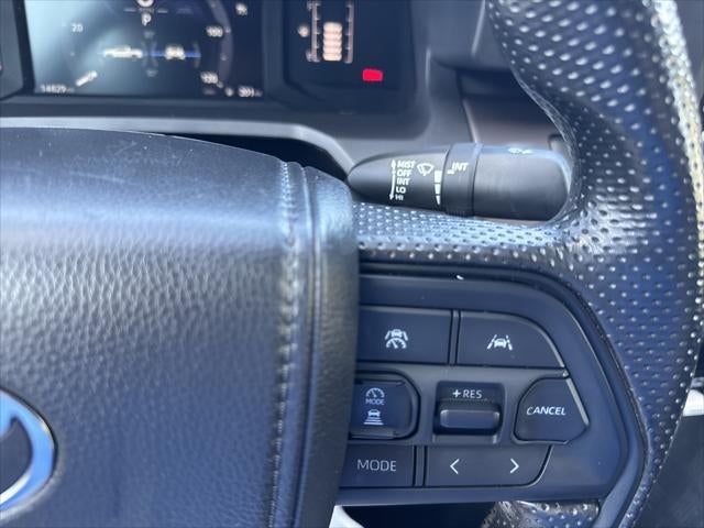 2025 Toyota Tacoma 4WD SR5