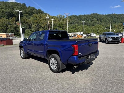 2025 Toyota Tacoma 4WD SR5