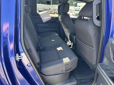 2025 Toyota Tacoma 4WD SR5