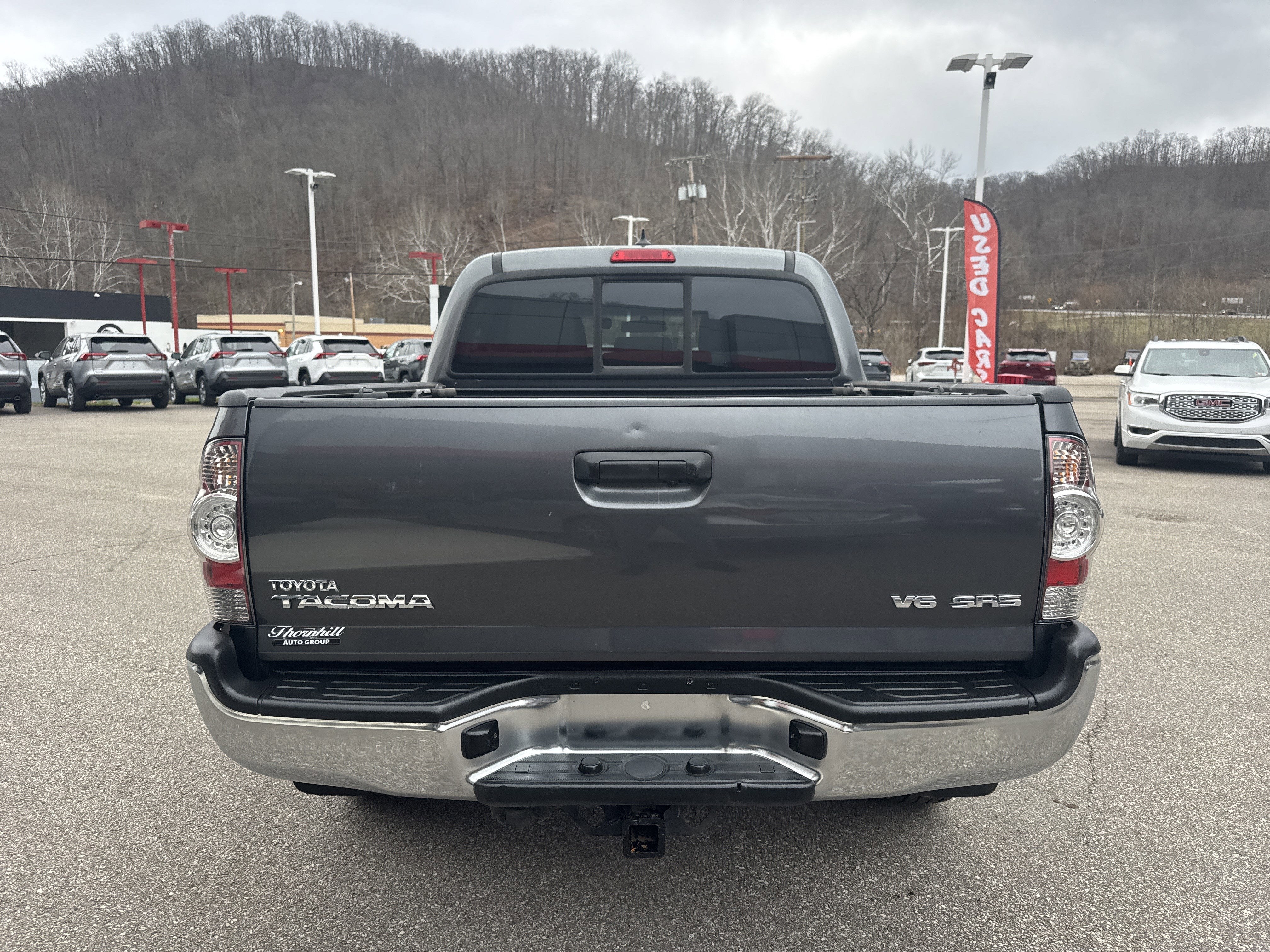 2015 Toyota Tacoma 4WD Double Cab V6 AT (Natl)