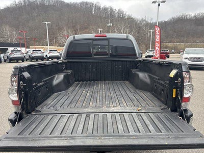 2015 Toyota Tacoma 4WD Double Cab V6 AT (Natl)