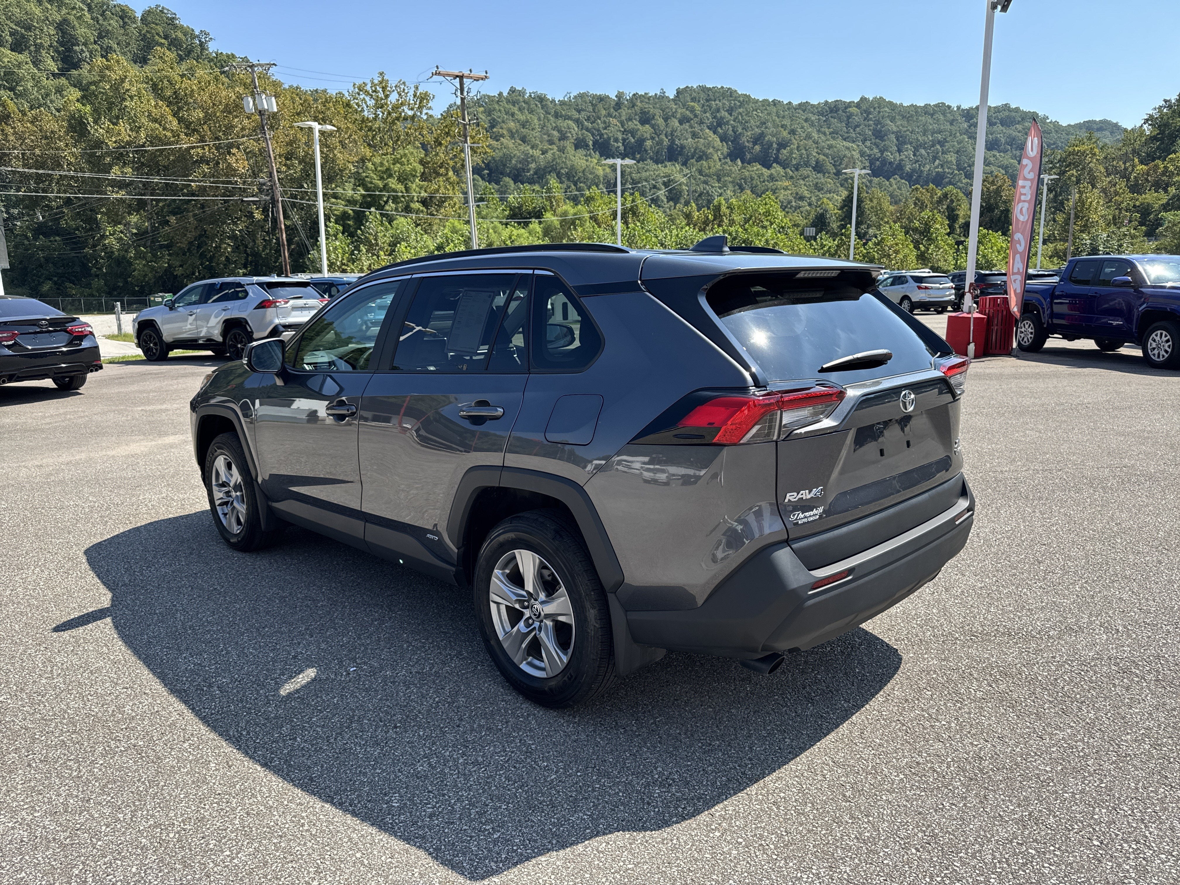 2025 Toyota RAV4 Hybrid XLE