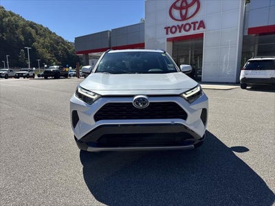 2023 Toyota RAV4 Hybrid SE