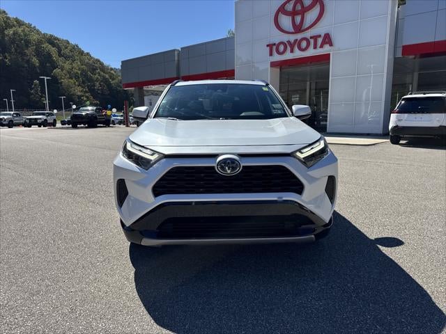 2023 Toyota RAV4 Hybrid SE