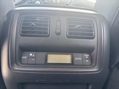 2017 Nissan Pathfinder SV