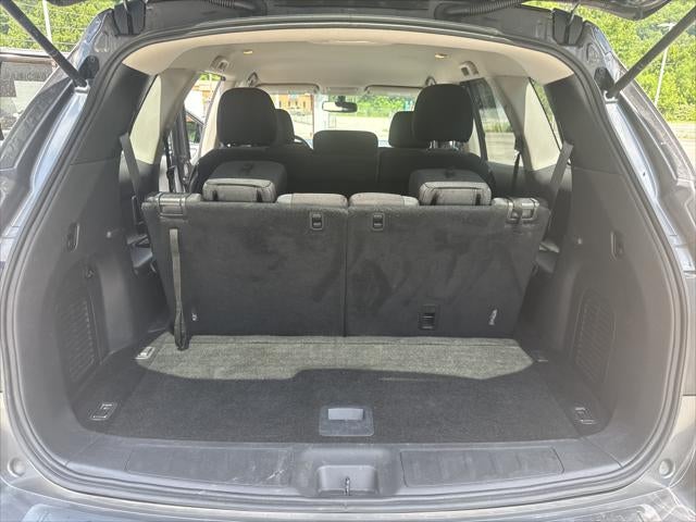 2017 Nissan Pathfinder SV