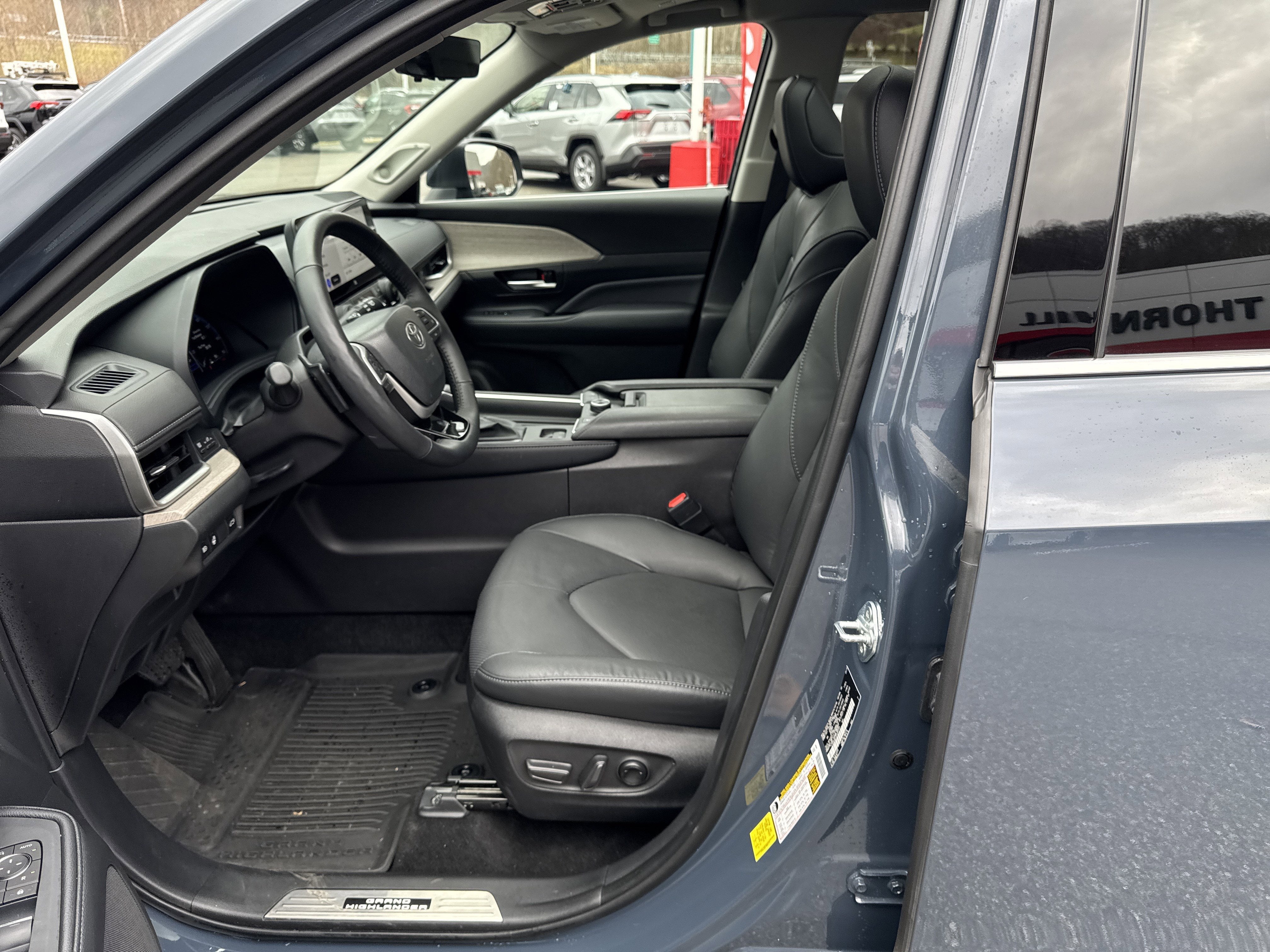 2025 Toyota Grand Highlander Platinum