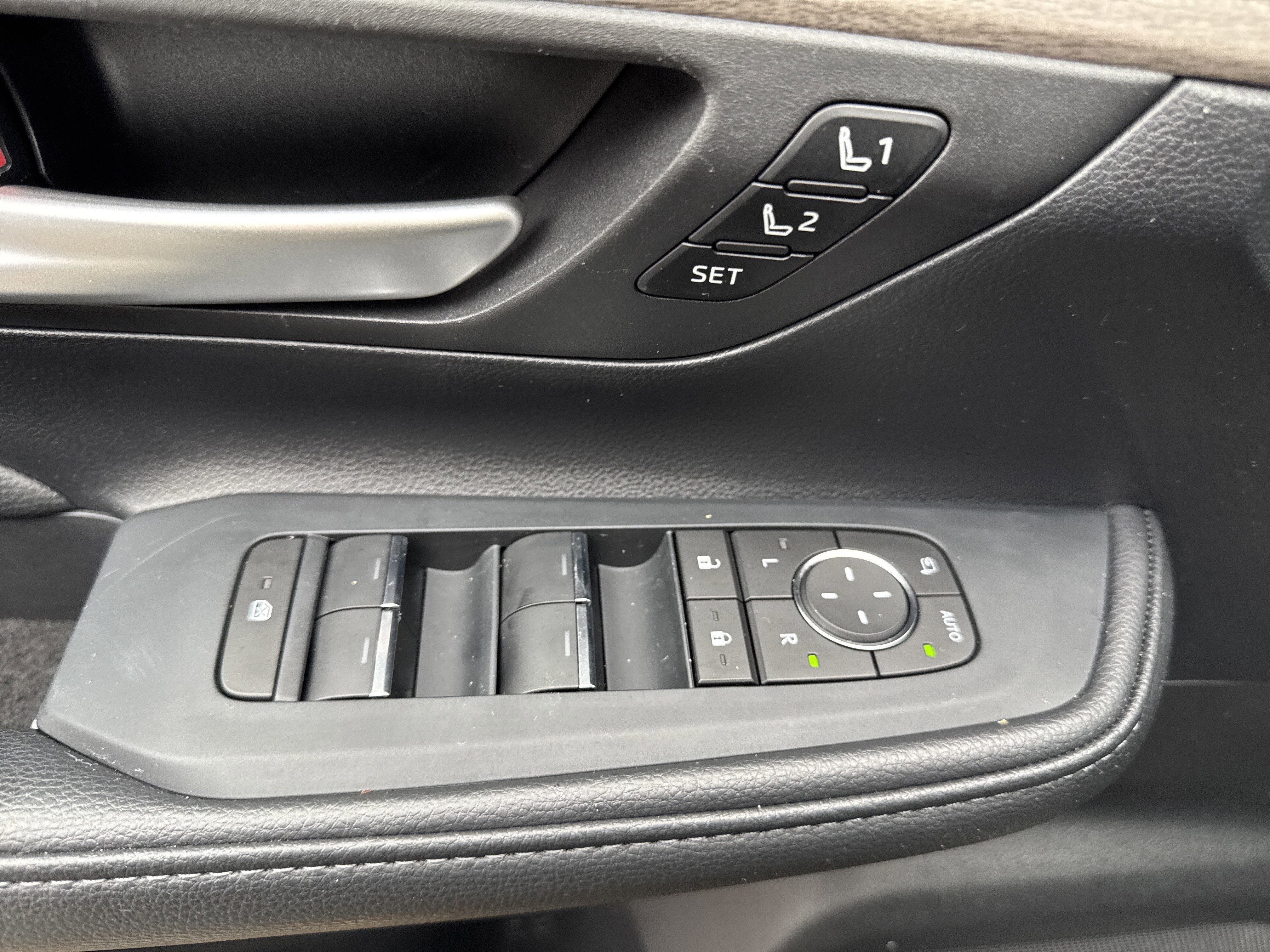 2025 Toyota Grand Highlander Platinum