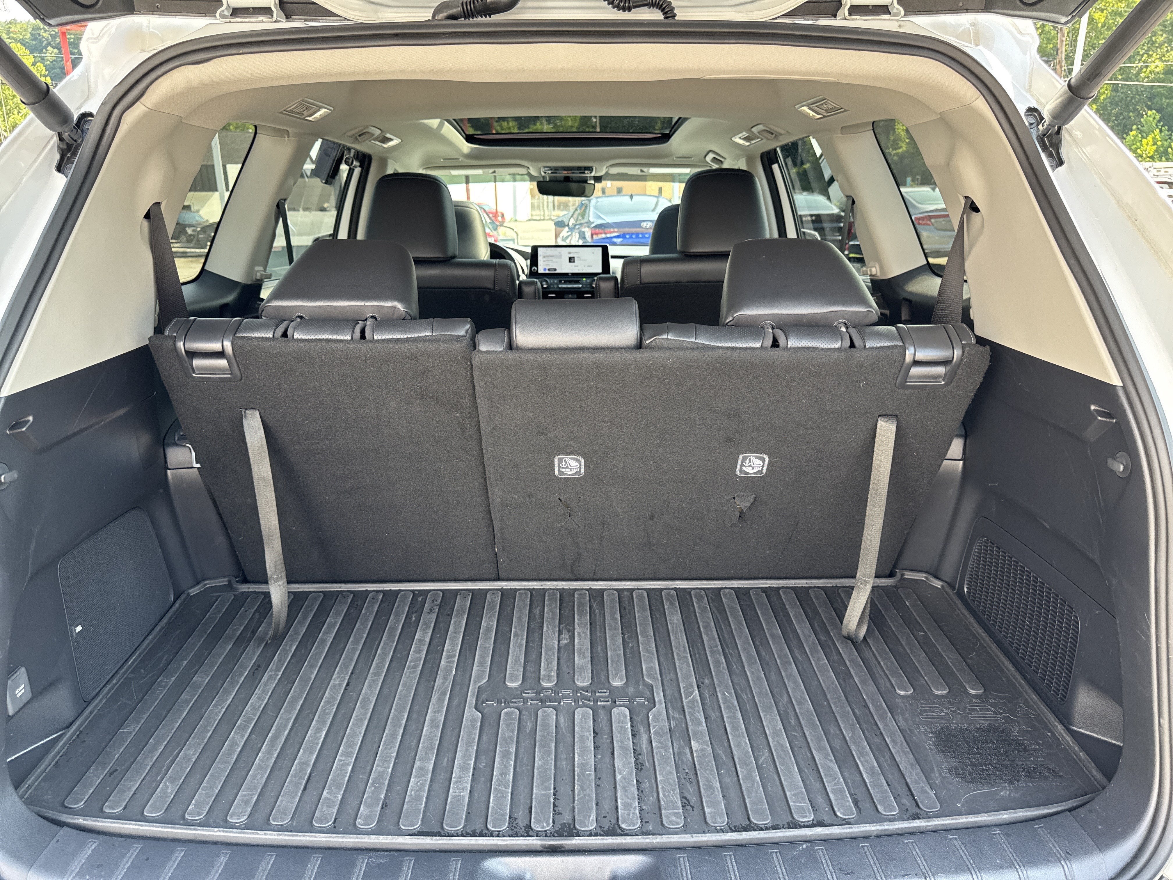 2025 Toyota Grand Highlander Base