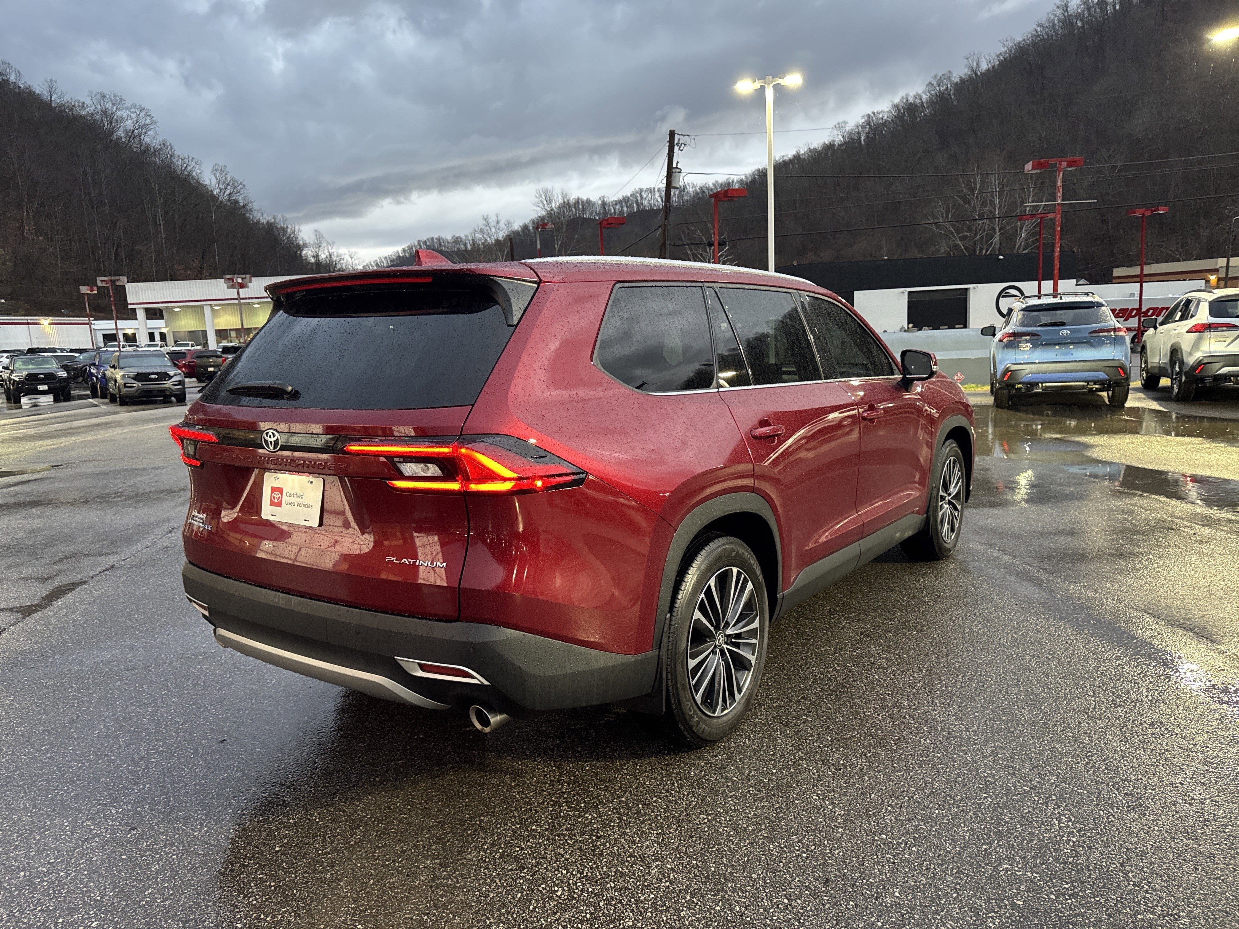 2025 Toyota Grand Highlander Hybrid MAX Platinum