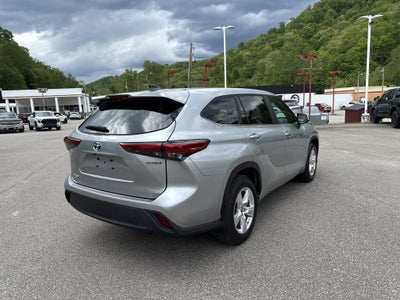 2023 Toyota Highlander Hybrid LE