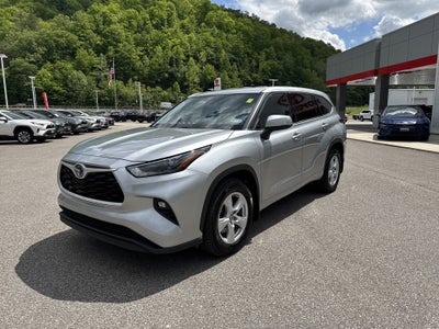 2022 Toyota Highlander Hybrid LE