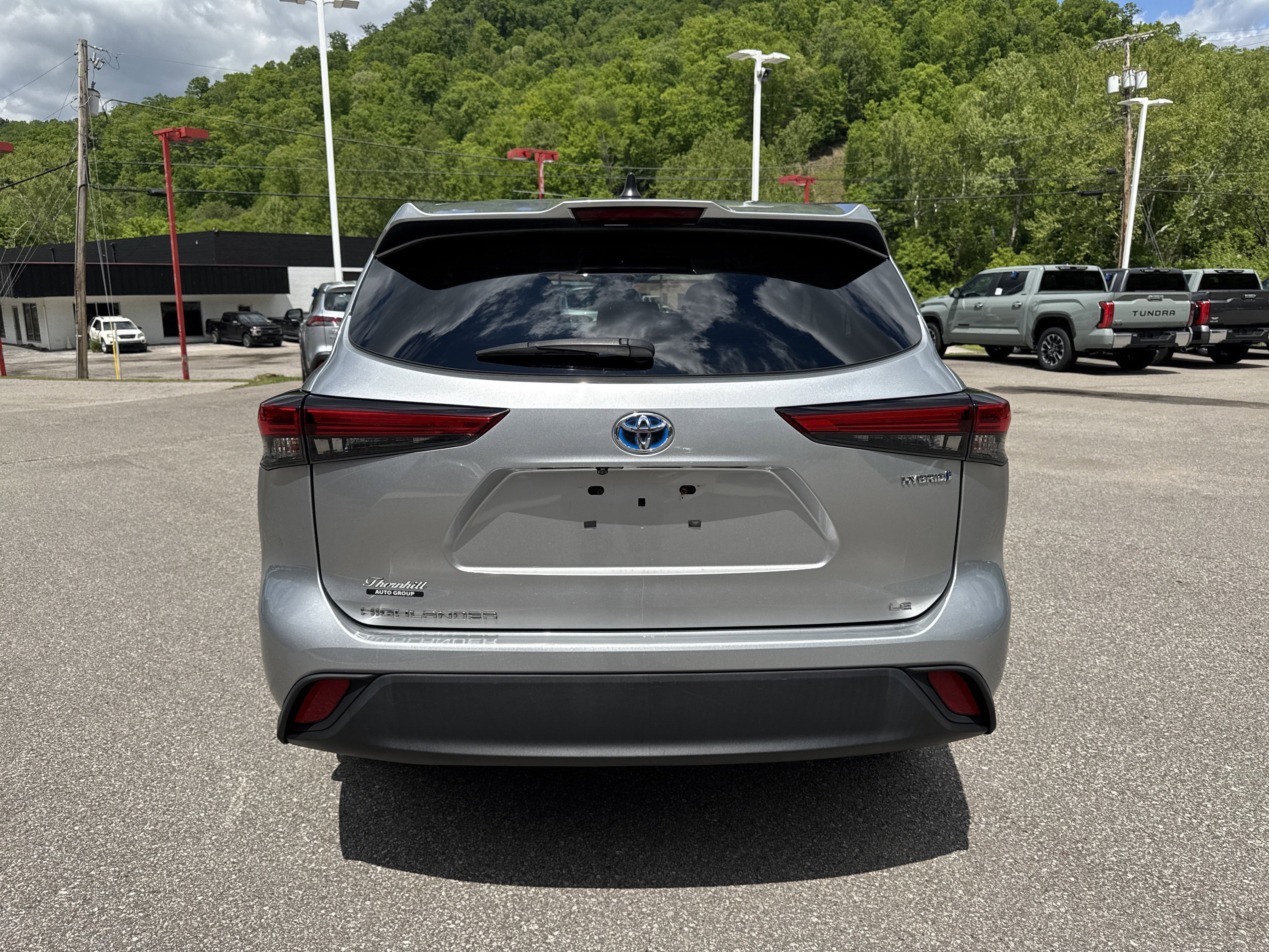 2022 Toyota Highlander Hybrid LE