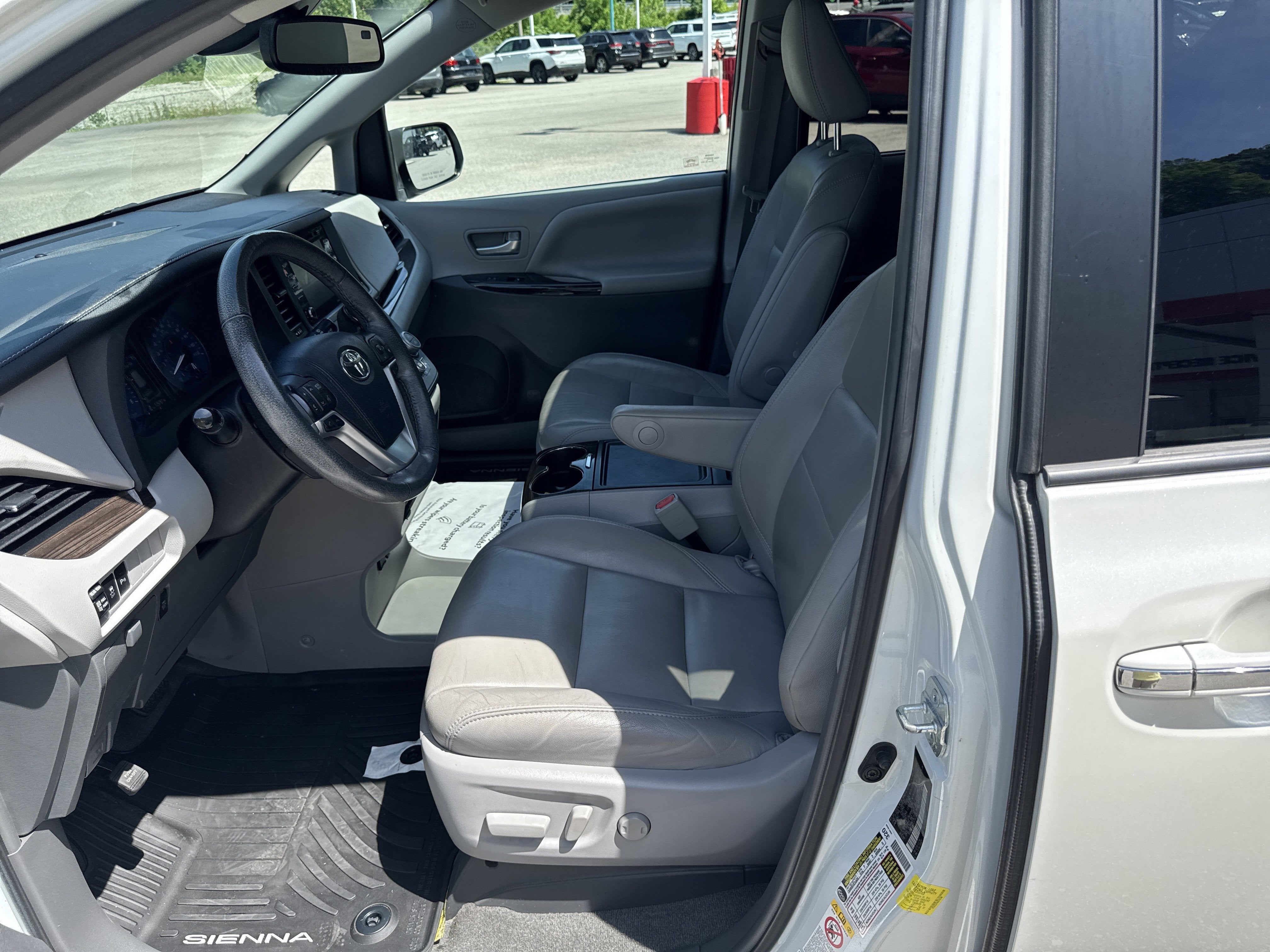 2018 Toyota Sienna Limited