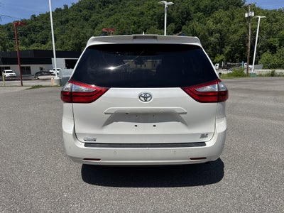 2018 Toyota Sienna Limited