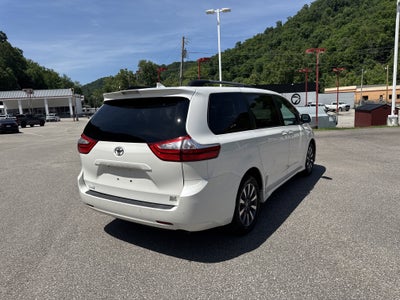 2018 Toyota Sienna Limited