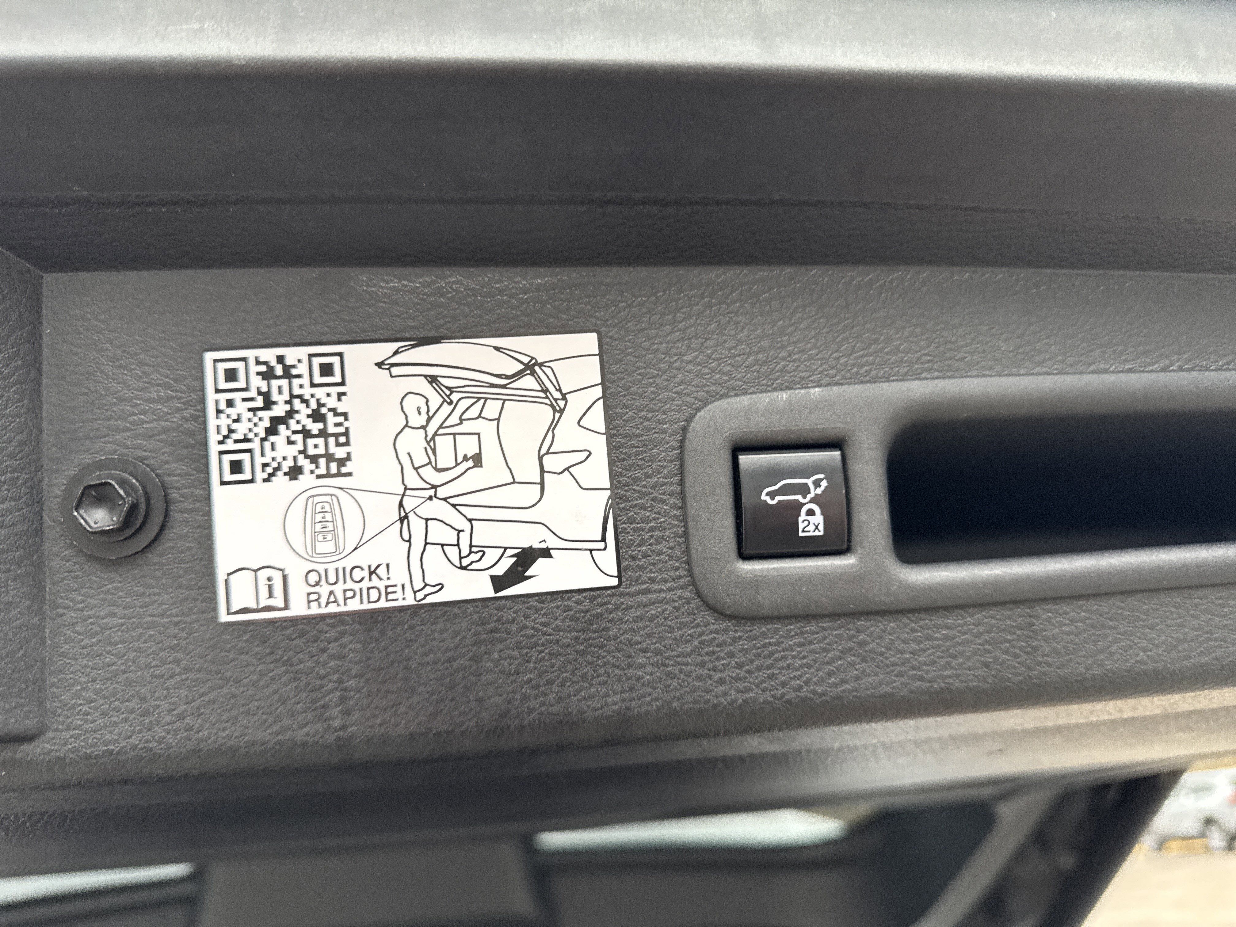 2022 Toyota Sienna Platinum