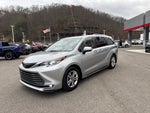2022 Toyota Sienna Platinum