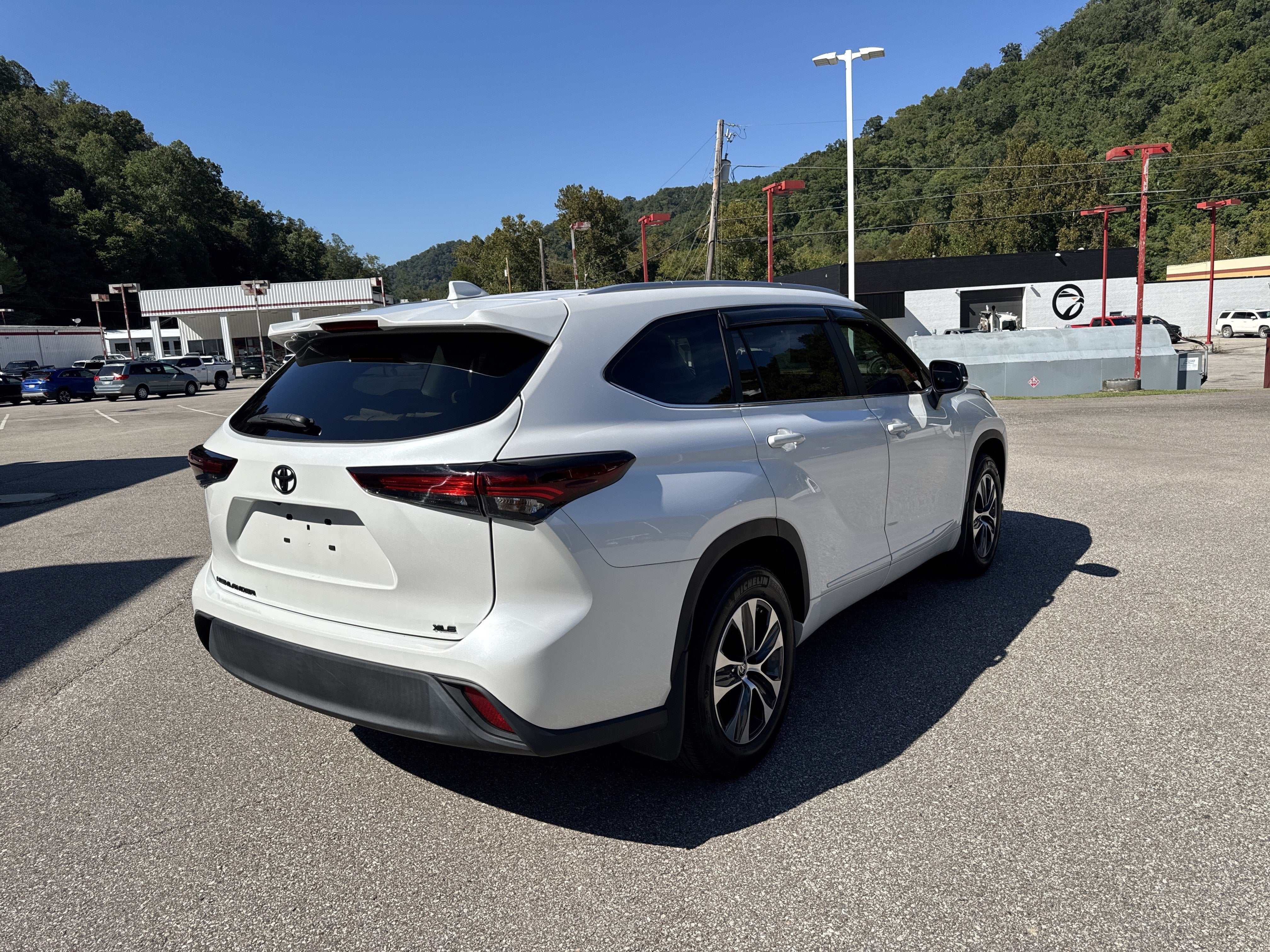 2024 Toyota Highlander XLE