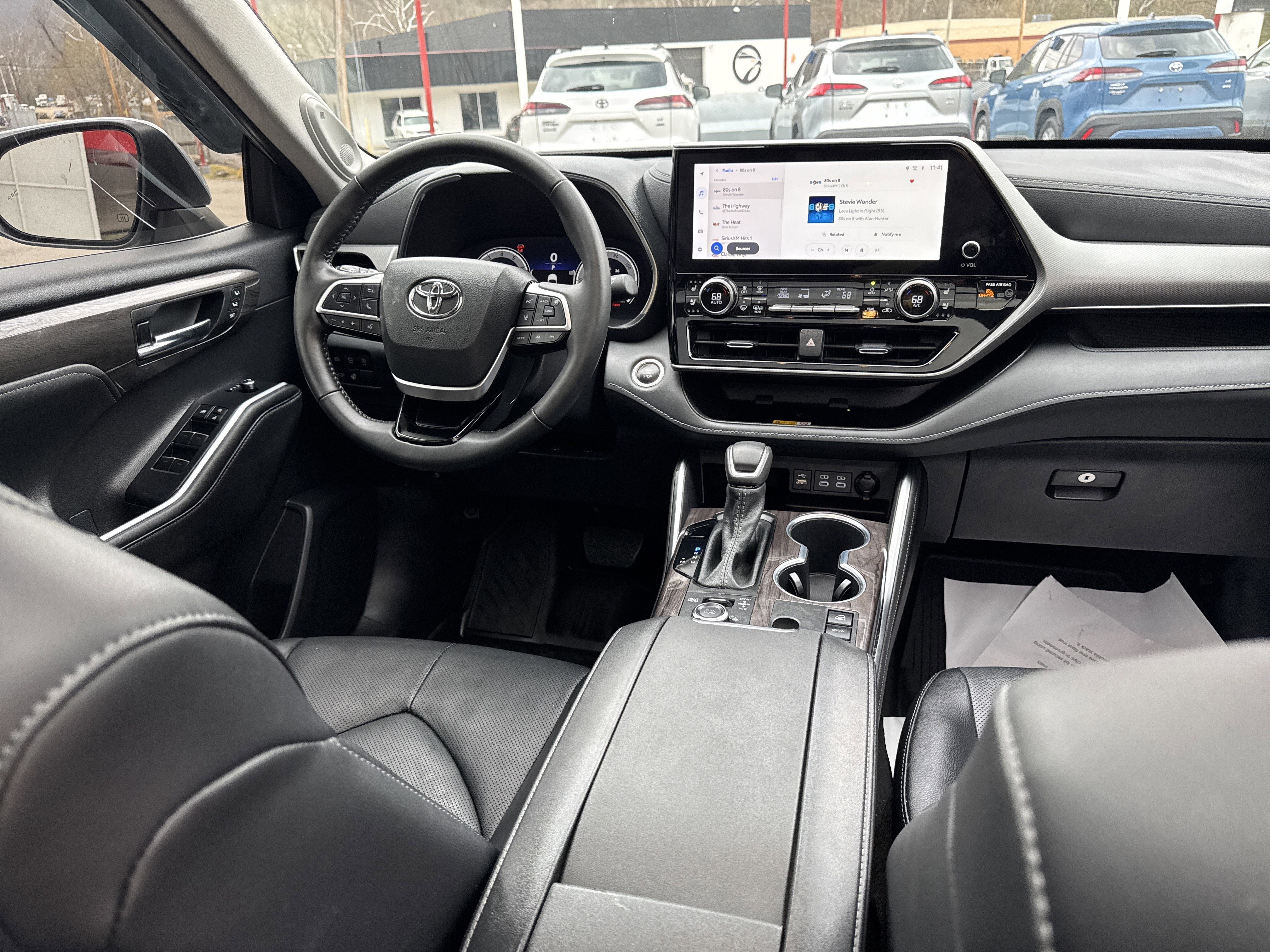 2024 Toyota Highlander Platinum