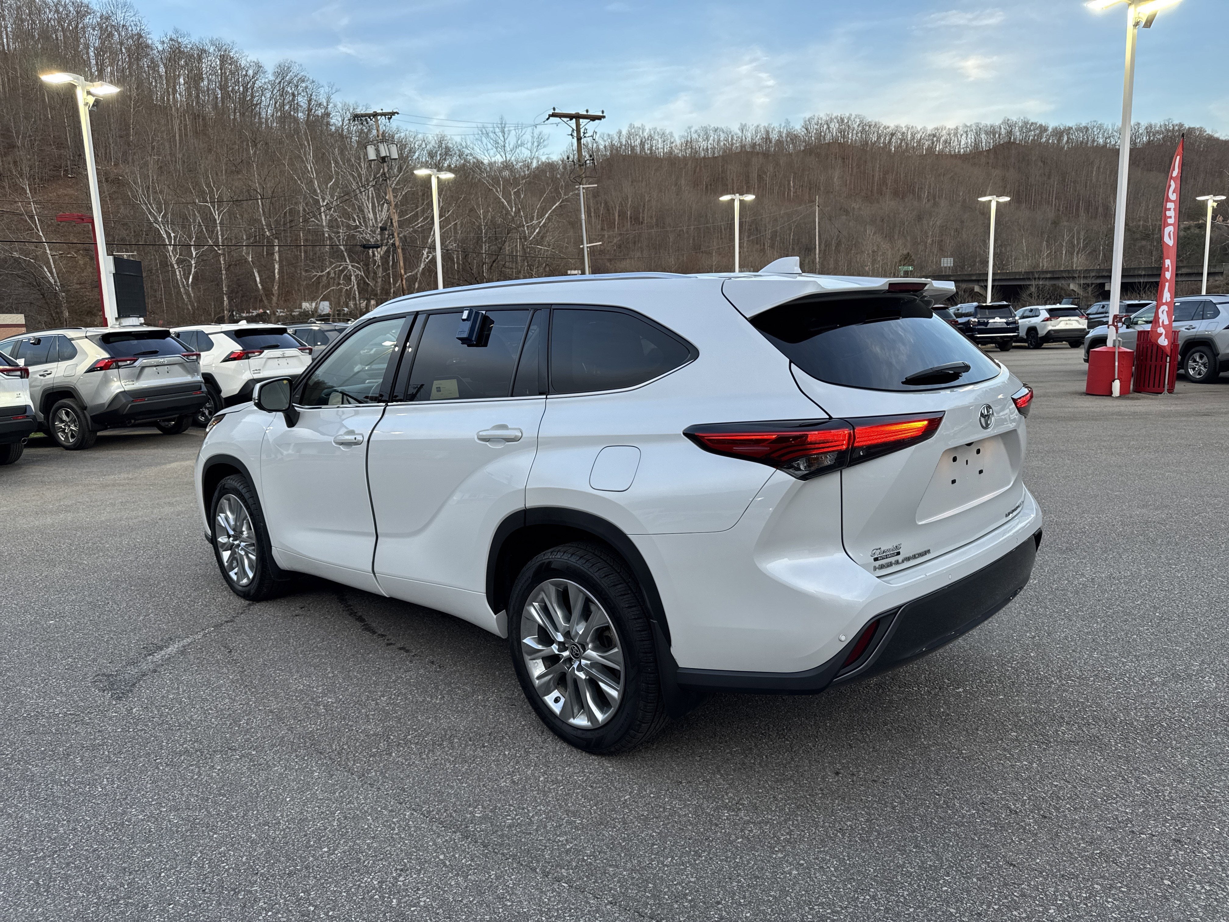 2023 Toyota Highlander Limited