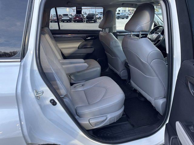 2023 Toyota Highlander Limited