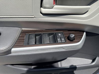 2022 Toyota Sienna LE