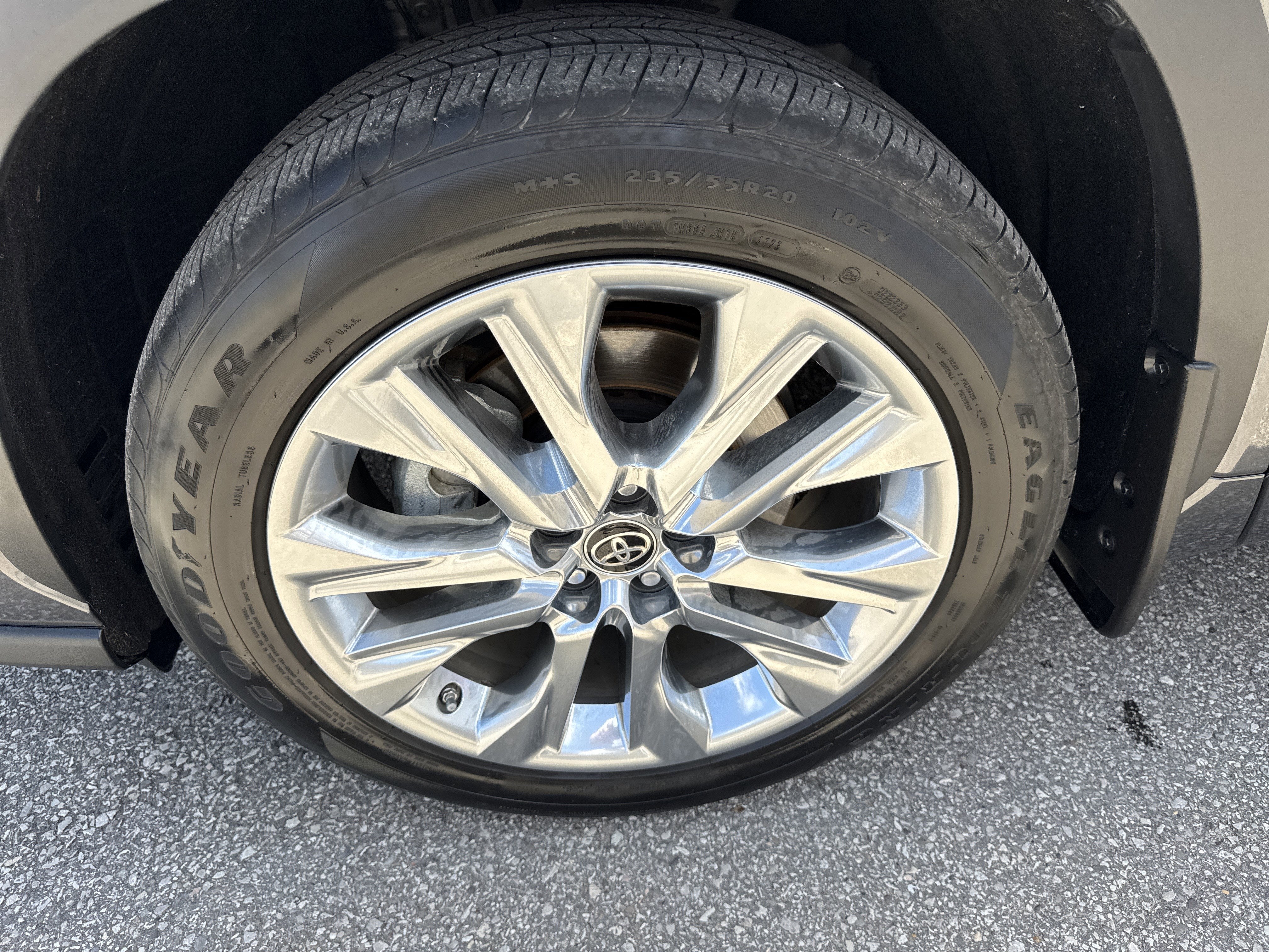 2023 Toyota Highlander Hybrid Limited