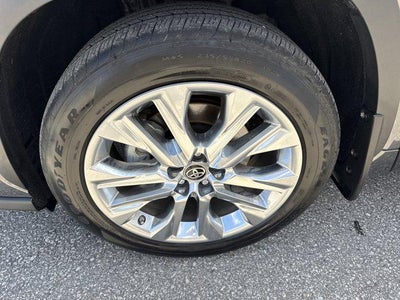 2023 Toyota Highlander Hybrid Limited