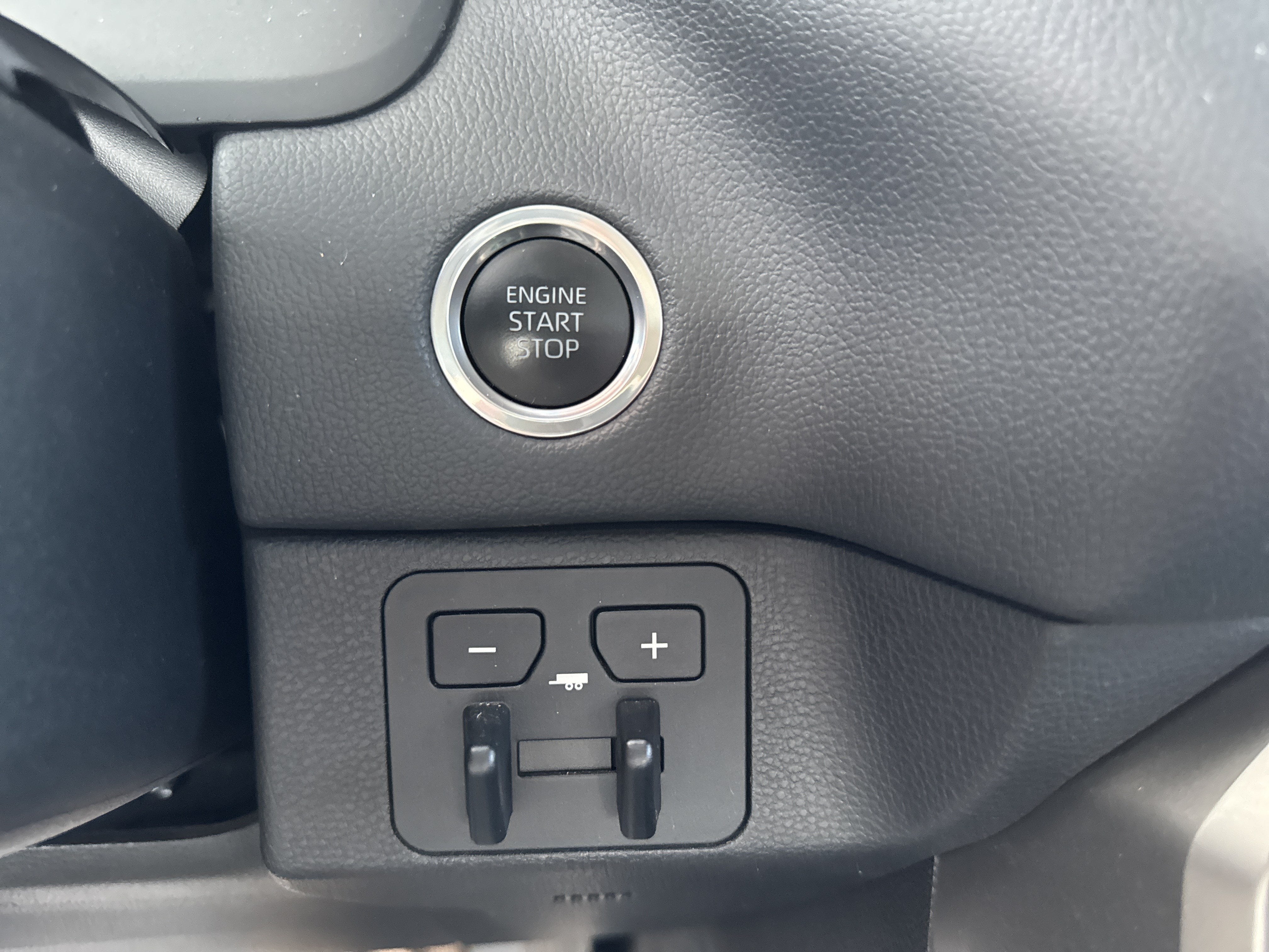 2023 Toyota Tundra 4WD Limited