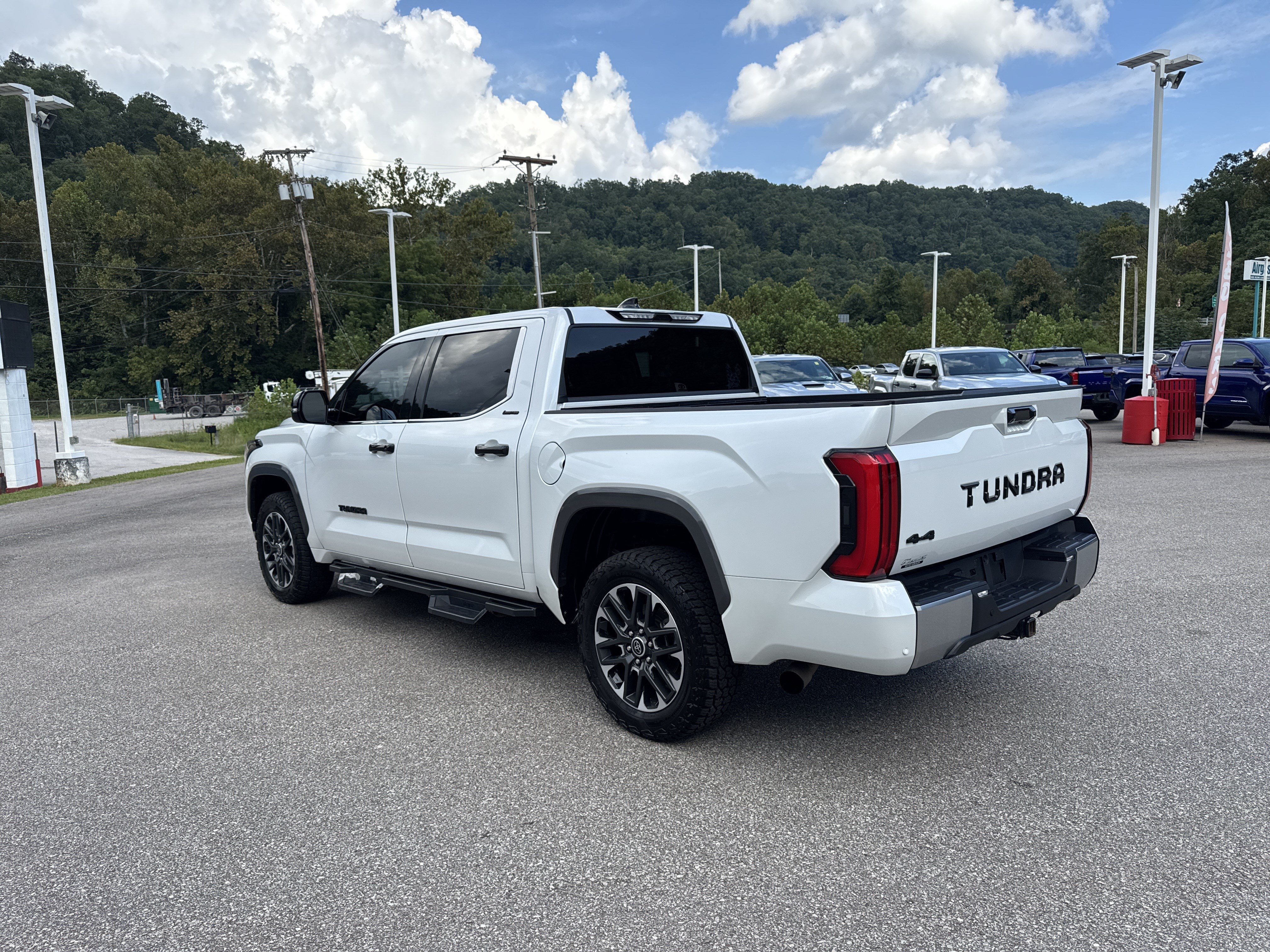 2023 Toyota Tundra 4WD Limited