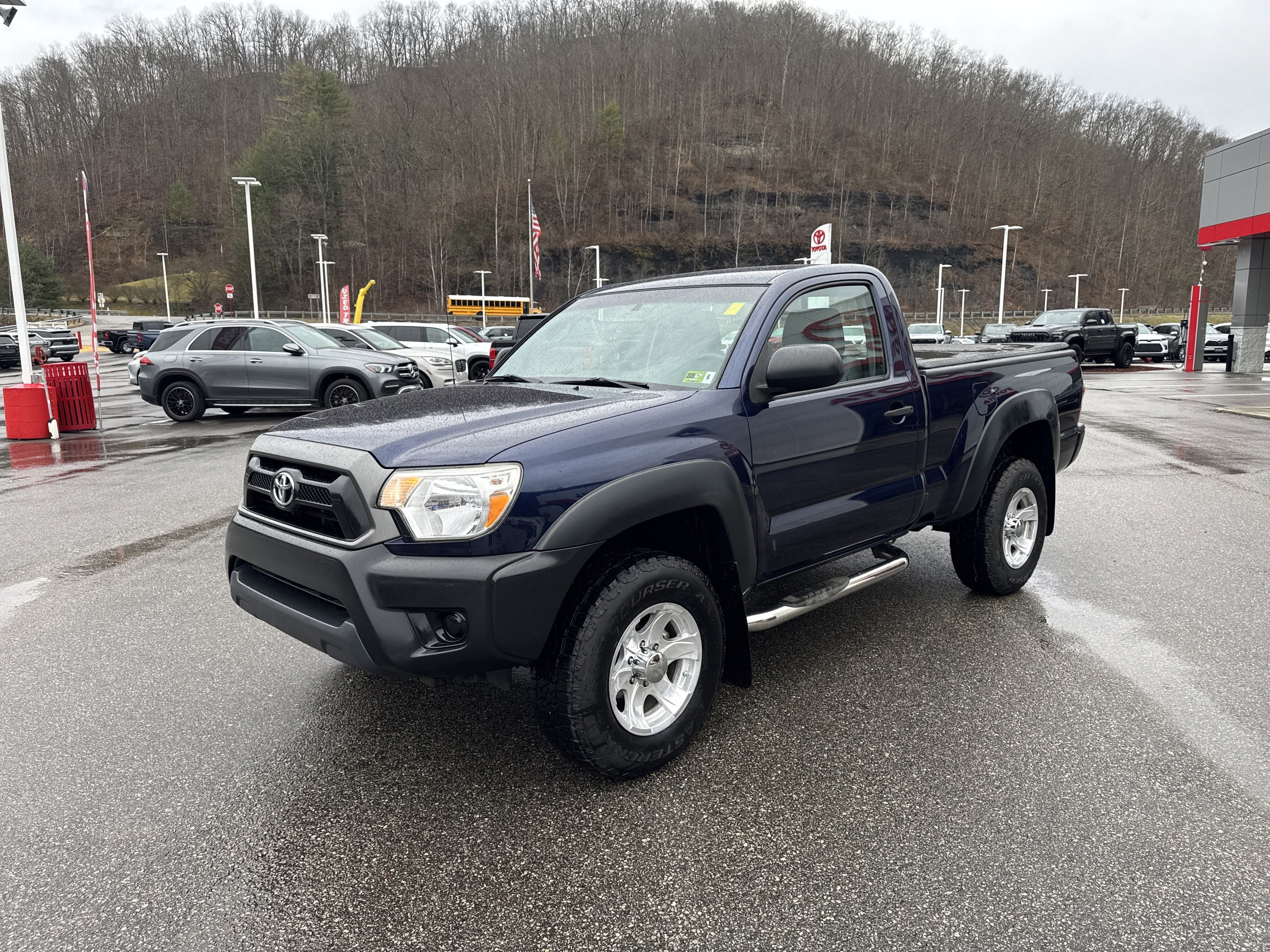 2012 Toyota Tacoma 4WD Reg Cab I4 MT (Natl)