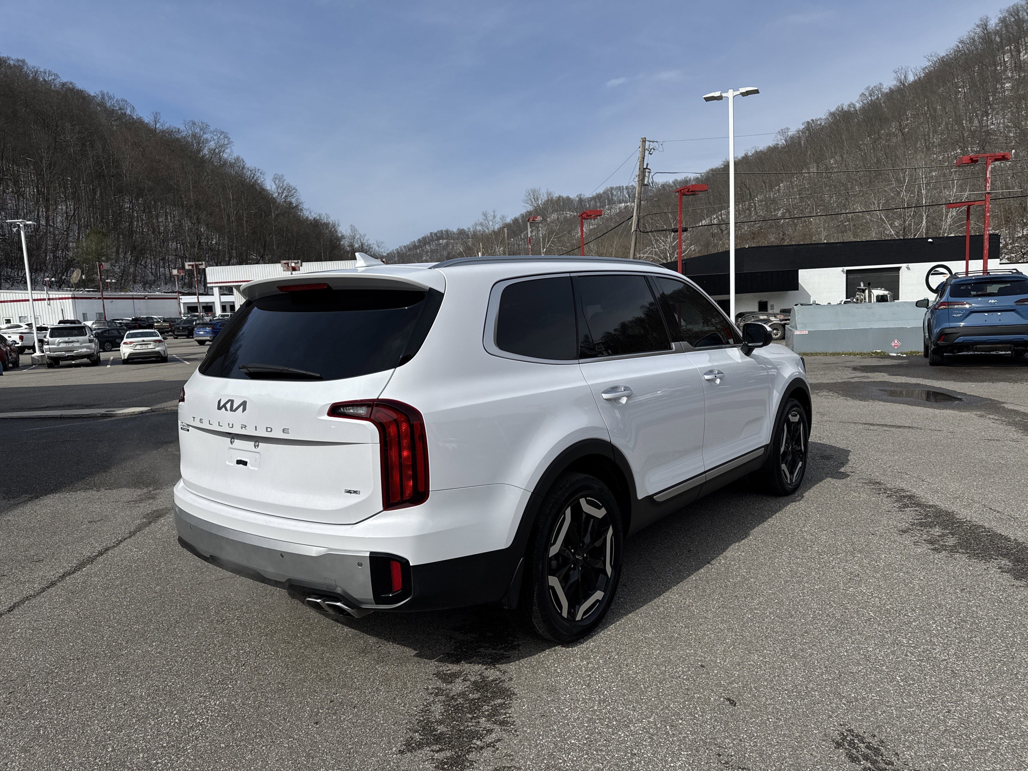 2024 Kia Telluride S