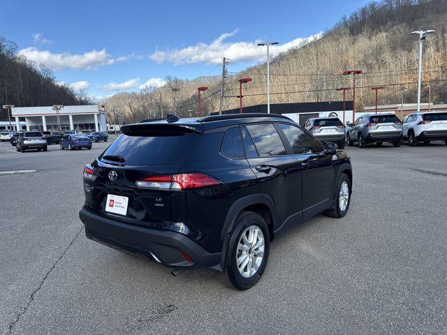 2022 Toyota Corolla Cross LE