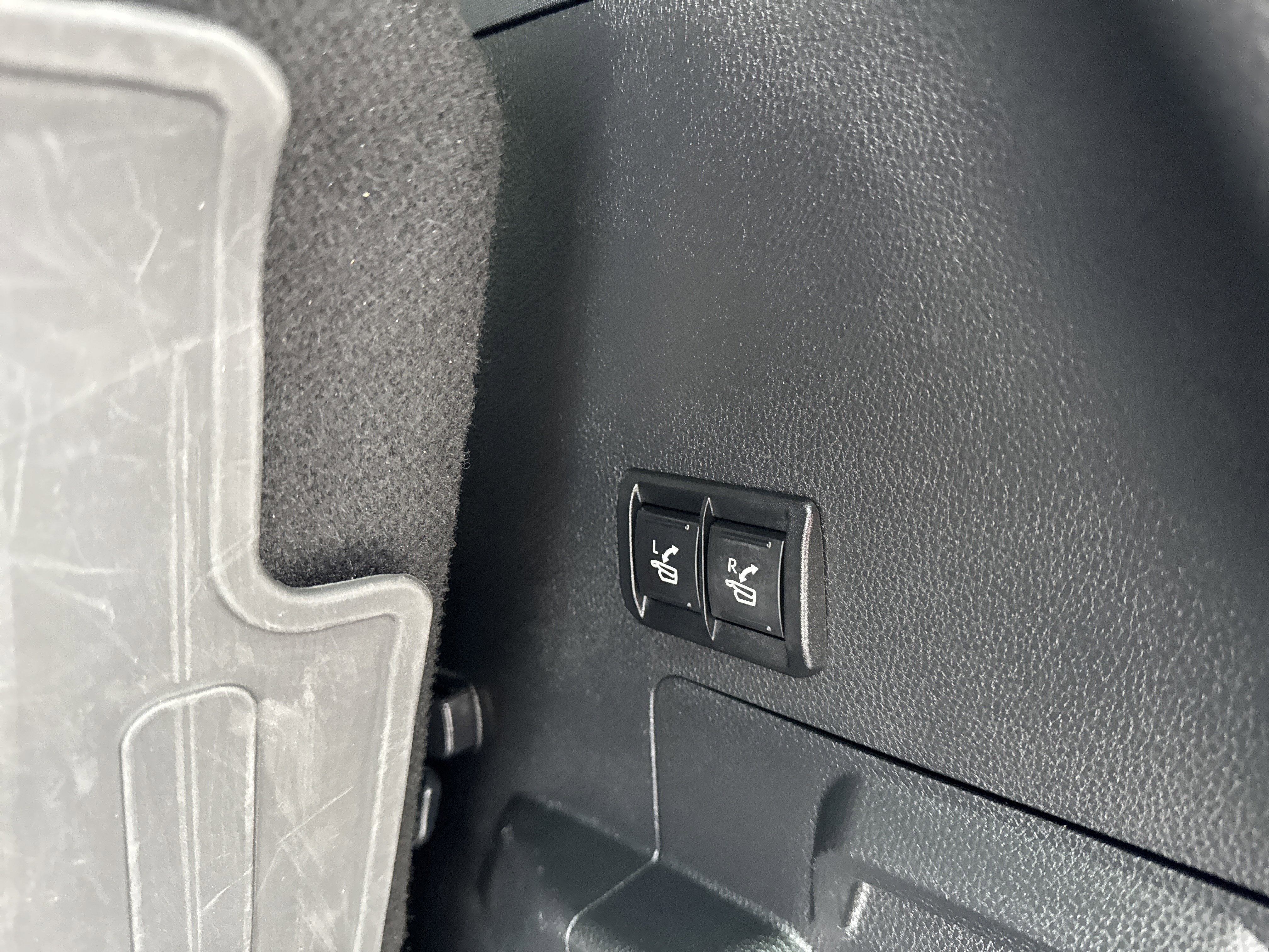 2023 Toyota Sequoia Capstone