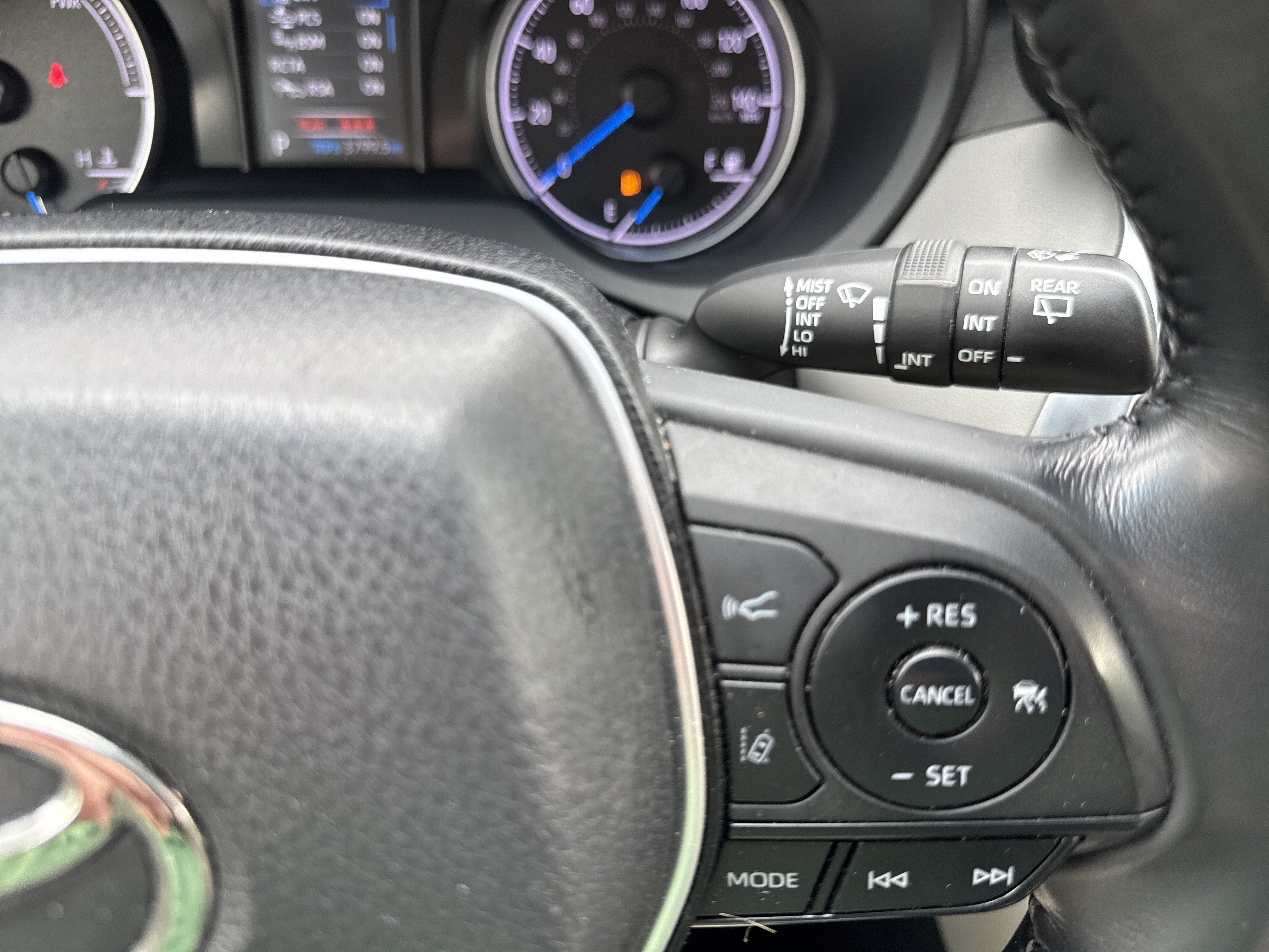 2022 Toyota Venza LE