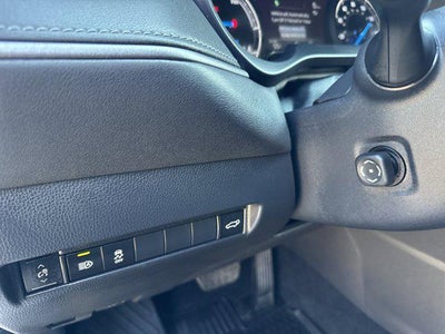 2023 Toyota Venza XLE