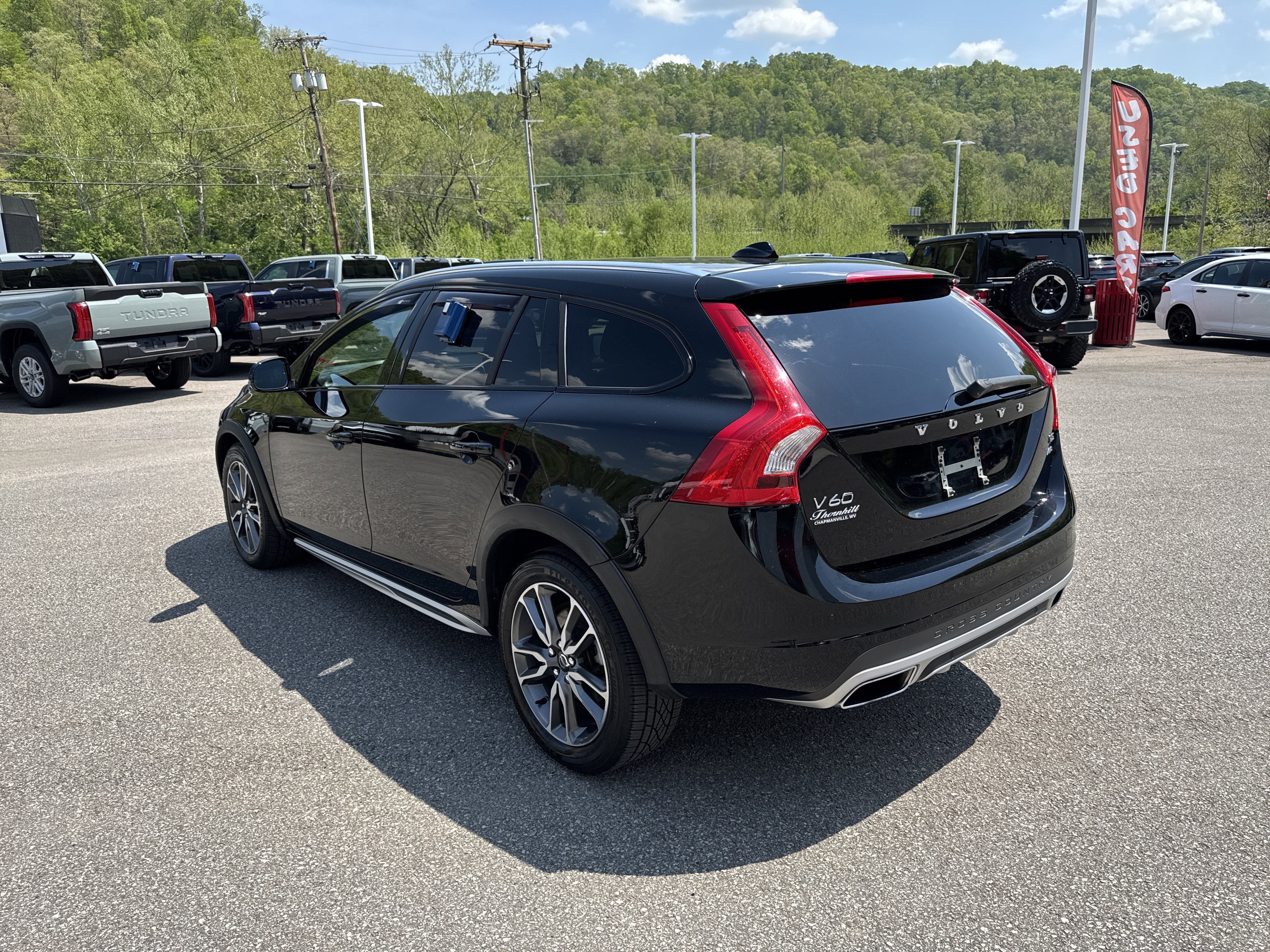 2015 Volvo V60 Cross Country T5