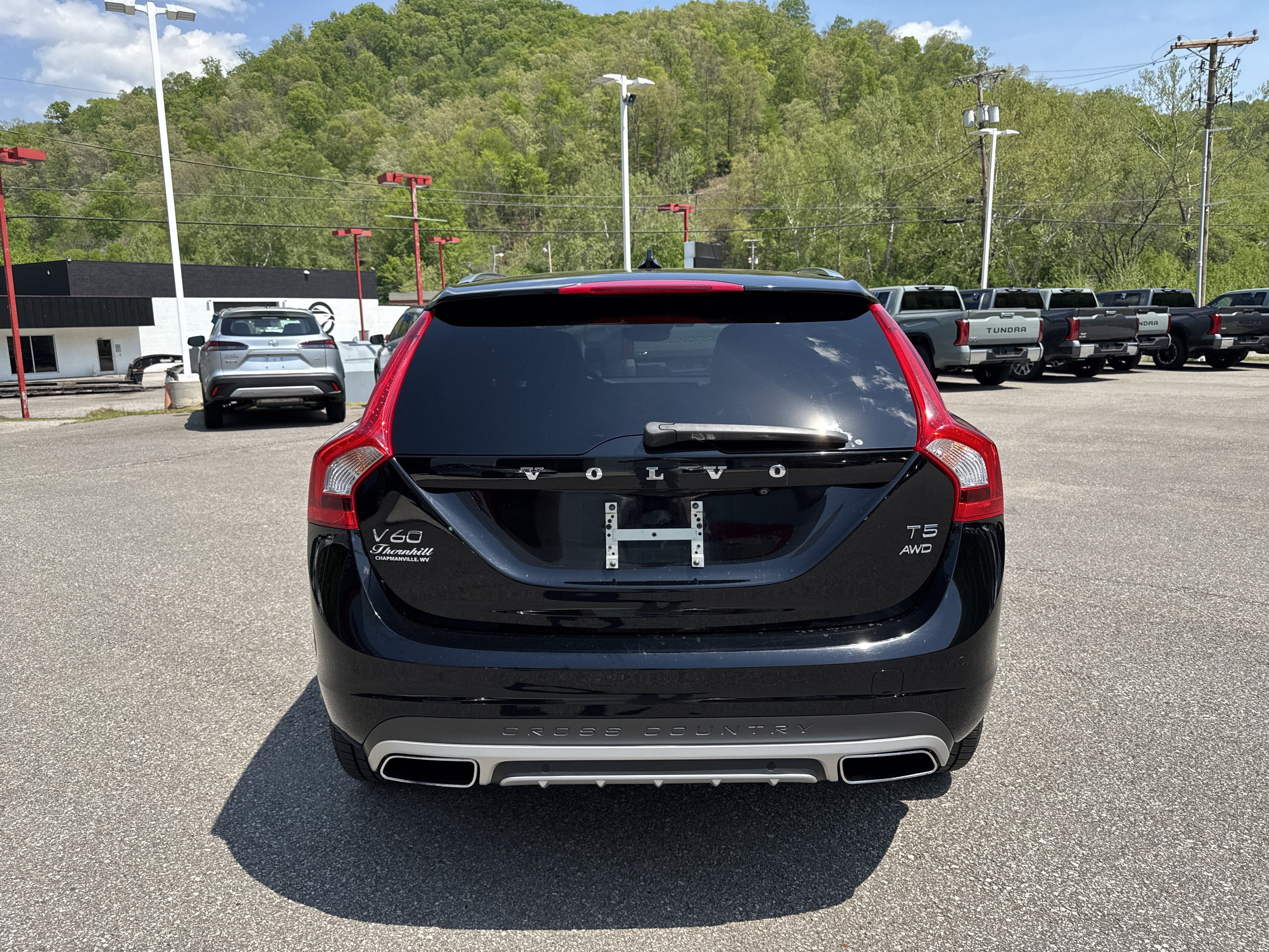 2015 Volvo V60 Cross Country T5