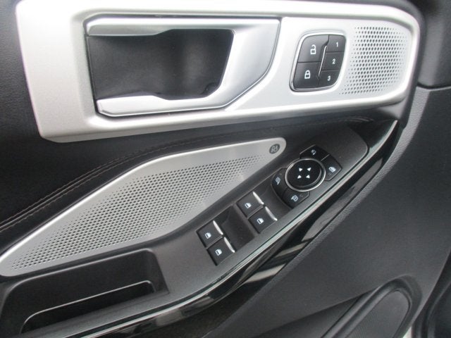 2023 Ford Explorer PLATINUM 4WD