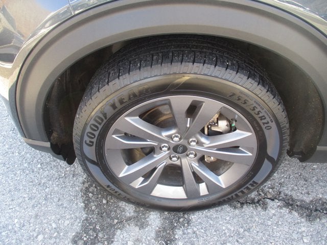 2024 Ford Explorer XLT 4WD